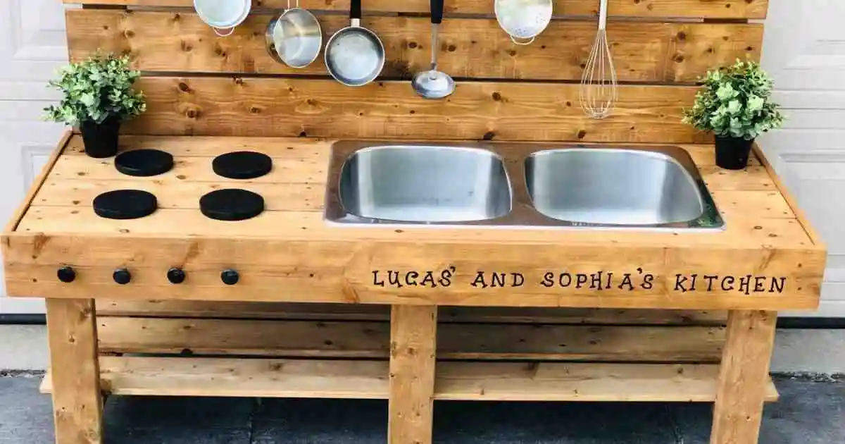 DIY Mud Kitchen